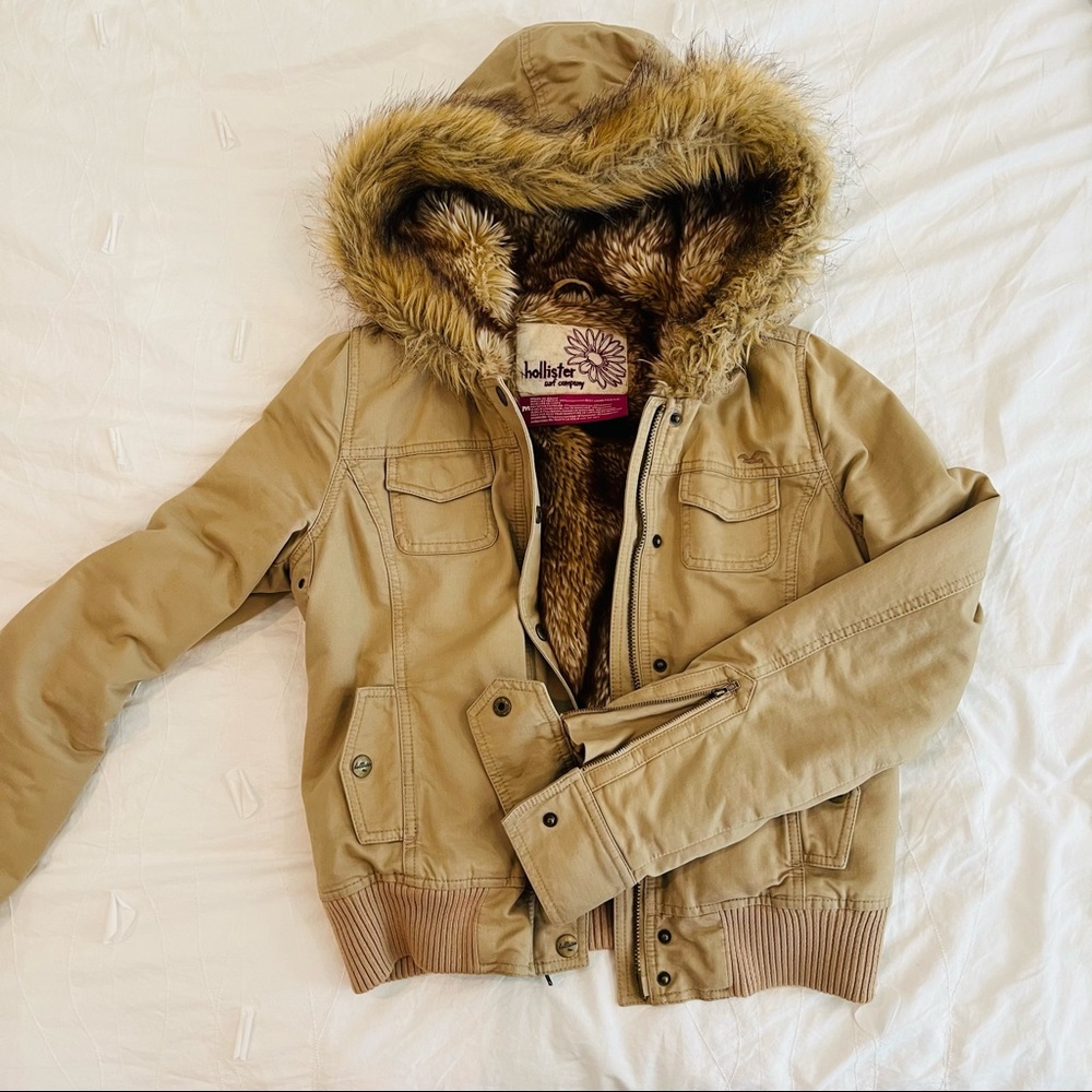 Hollister Faux Fur Lined Hooded Hoodie Bomber Jacket Medium Girls Womens Luxe